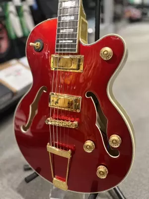Epiphone - Uptown Kat ES - Ruby Red 2